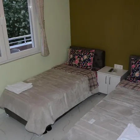 Royal Albania Szálloda